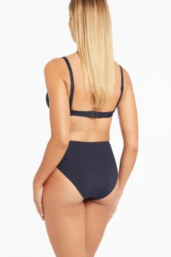 Essentials Twist Front DD/E Cup Bra