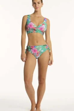 Pacifico Cross Front Multifit Bra Top