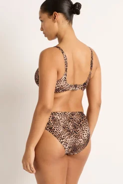 Romeo Mid Rise Ruched Pant